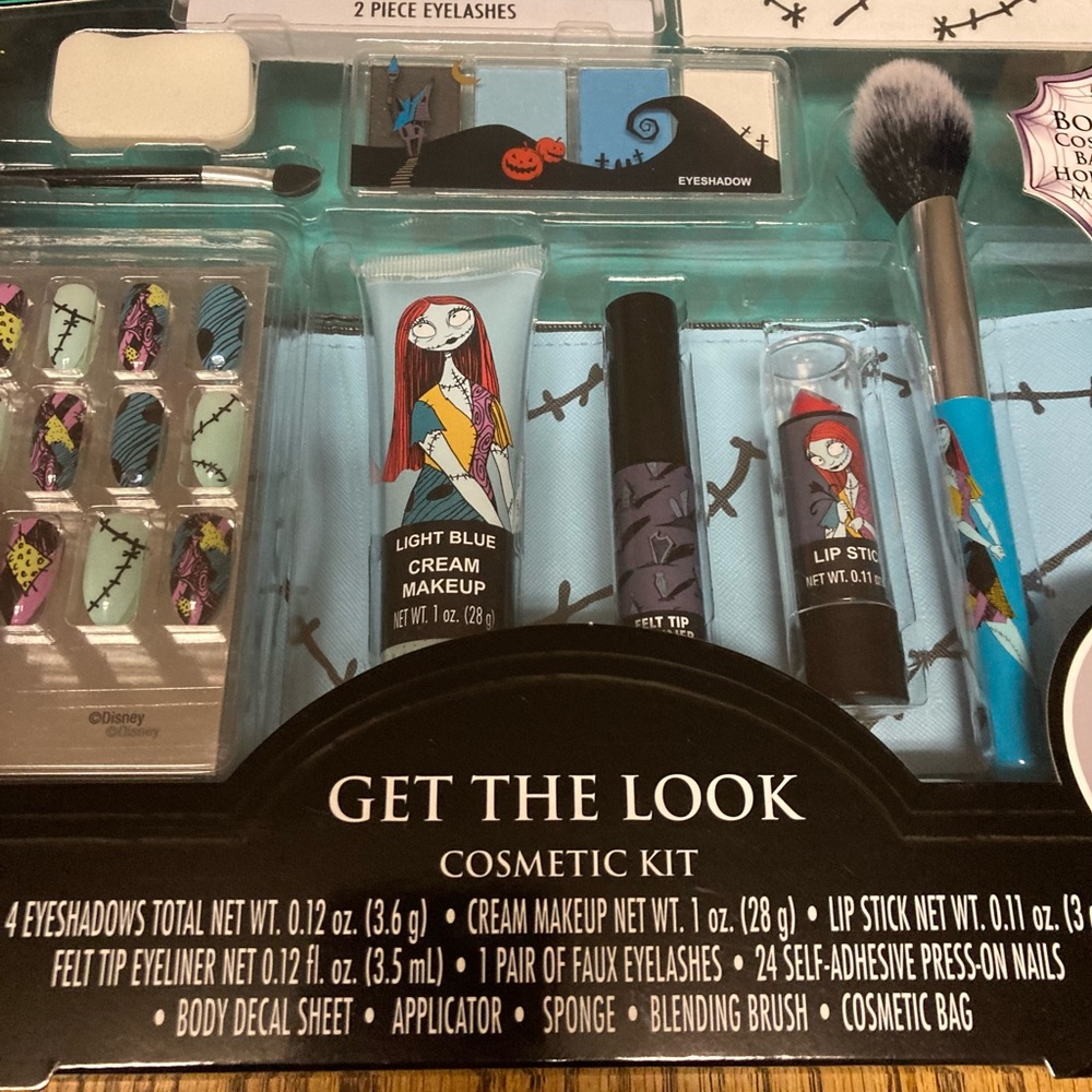 New Nightmare before Christmas Makeup Set.  Sold - Picture 6 of 13